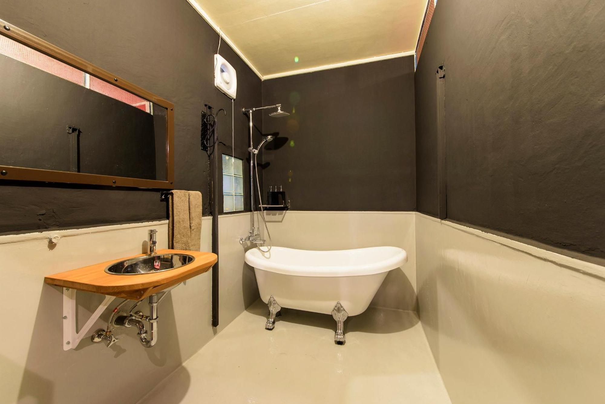 Tripshot Hotels Okinawa Koza Luaran gambar